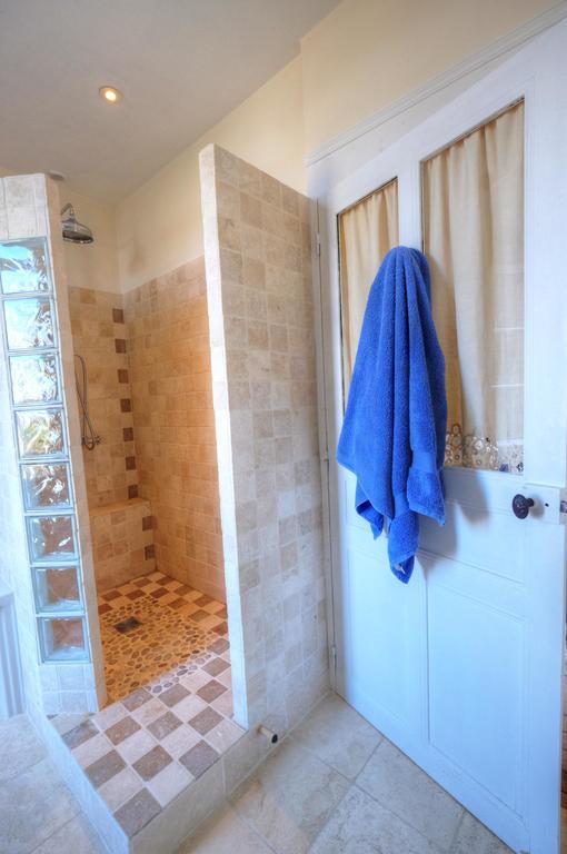Chateau Du Beugnon Bed & Breakfast Tigné Rom bilde